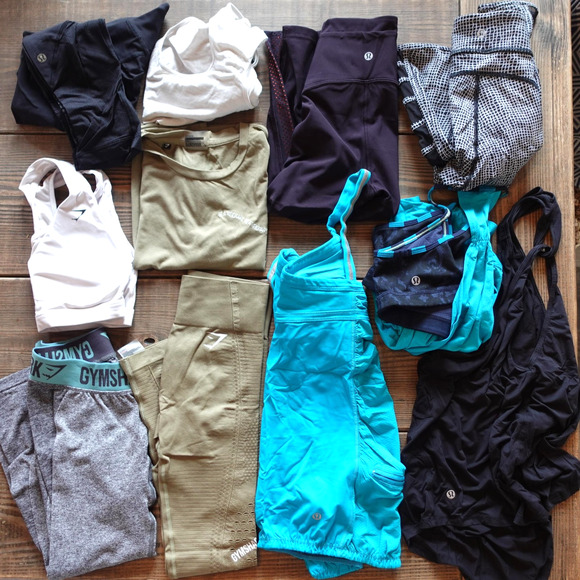 Lululemon Gymshark Activewear Lot Womens Mixed XS-8 Leggings Bras Tanks Reseller - Picture 1 of 4